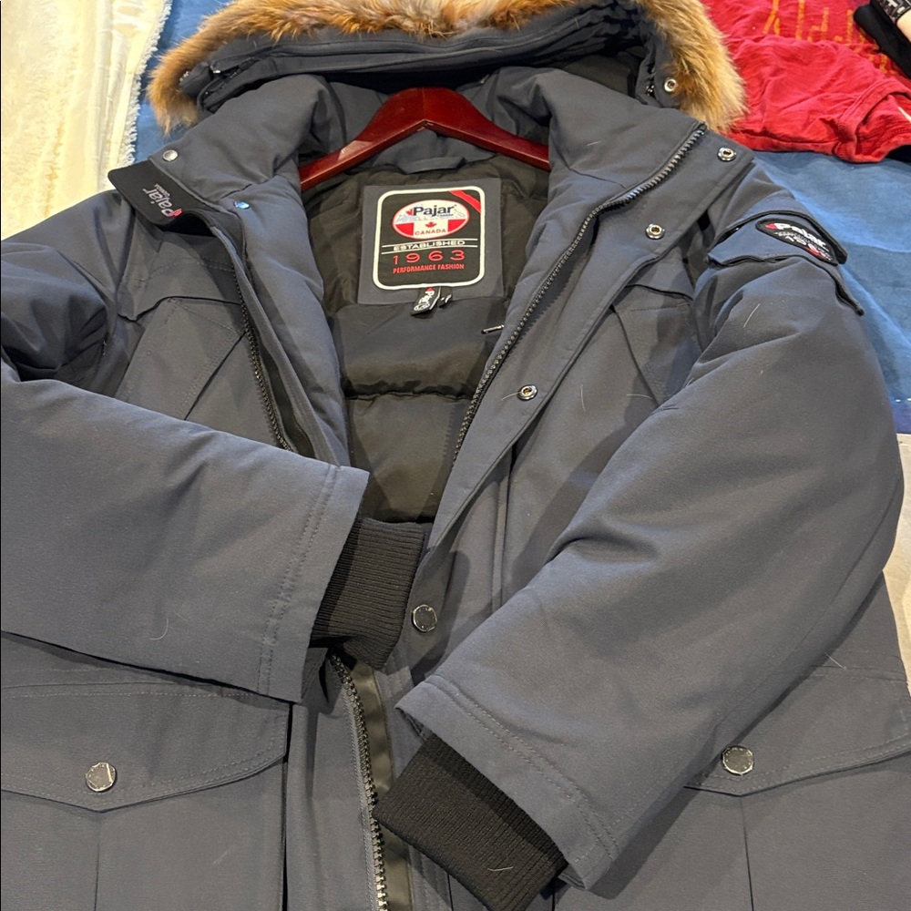 Pajar Men's Black Puffer Jacket with Fur Hood - Picture 3 of 10